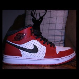 Nike Air Jordan’s retro 1985. men’s size 11